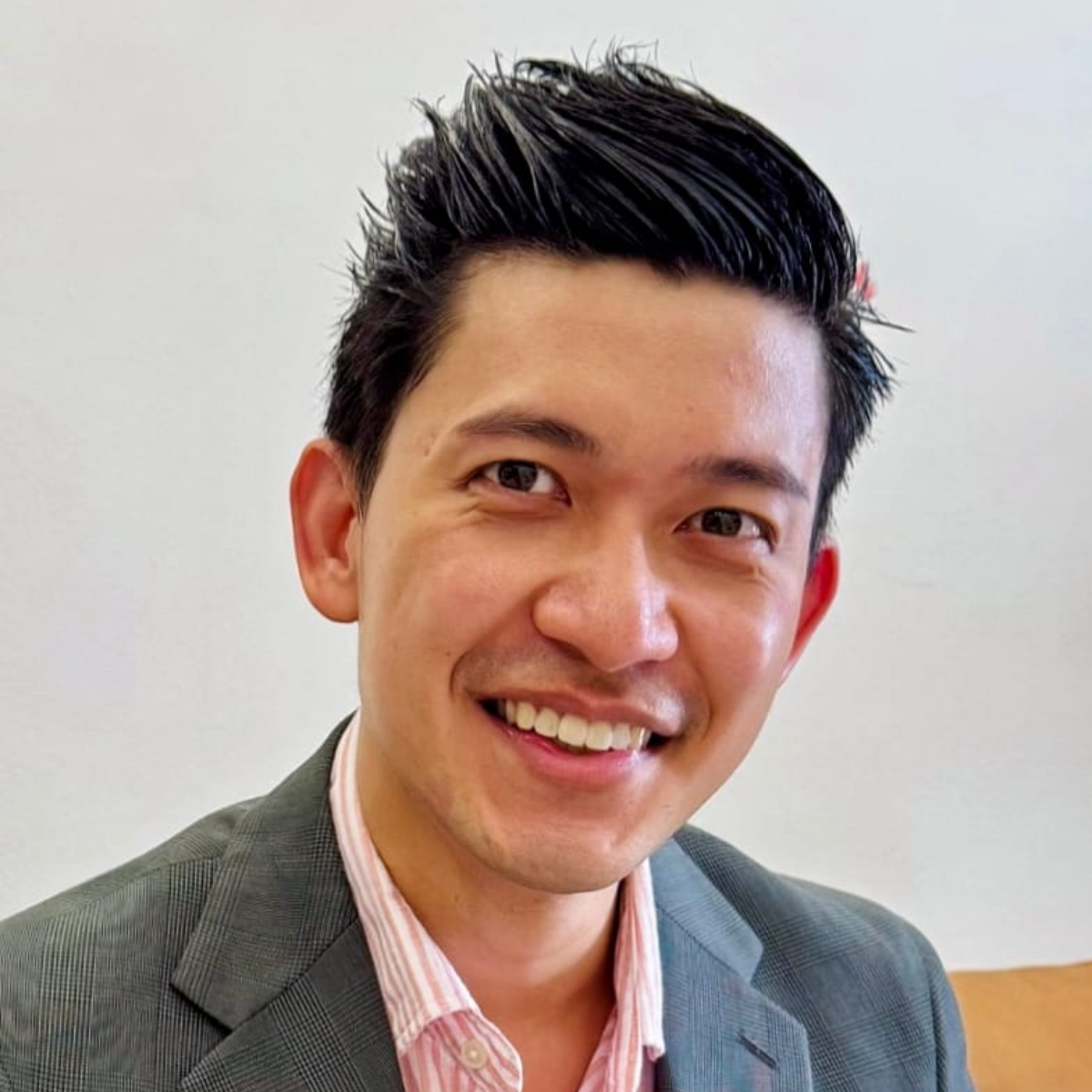 Alex Ng